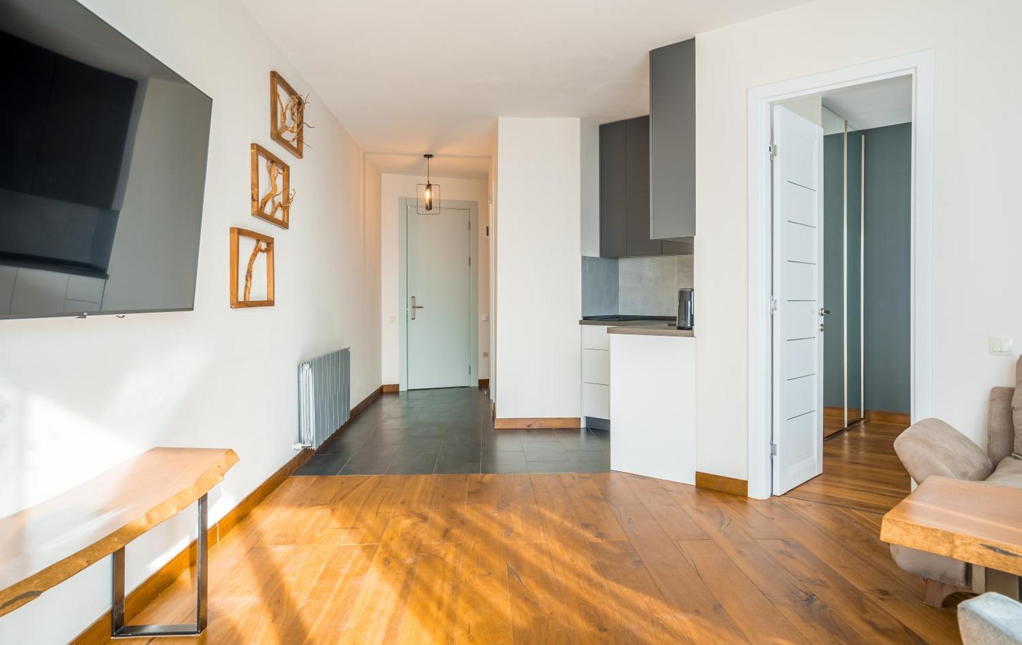 Apartment Atrium New