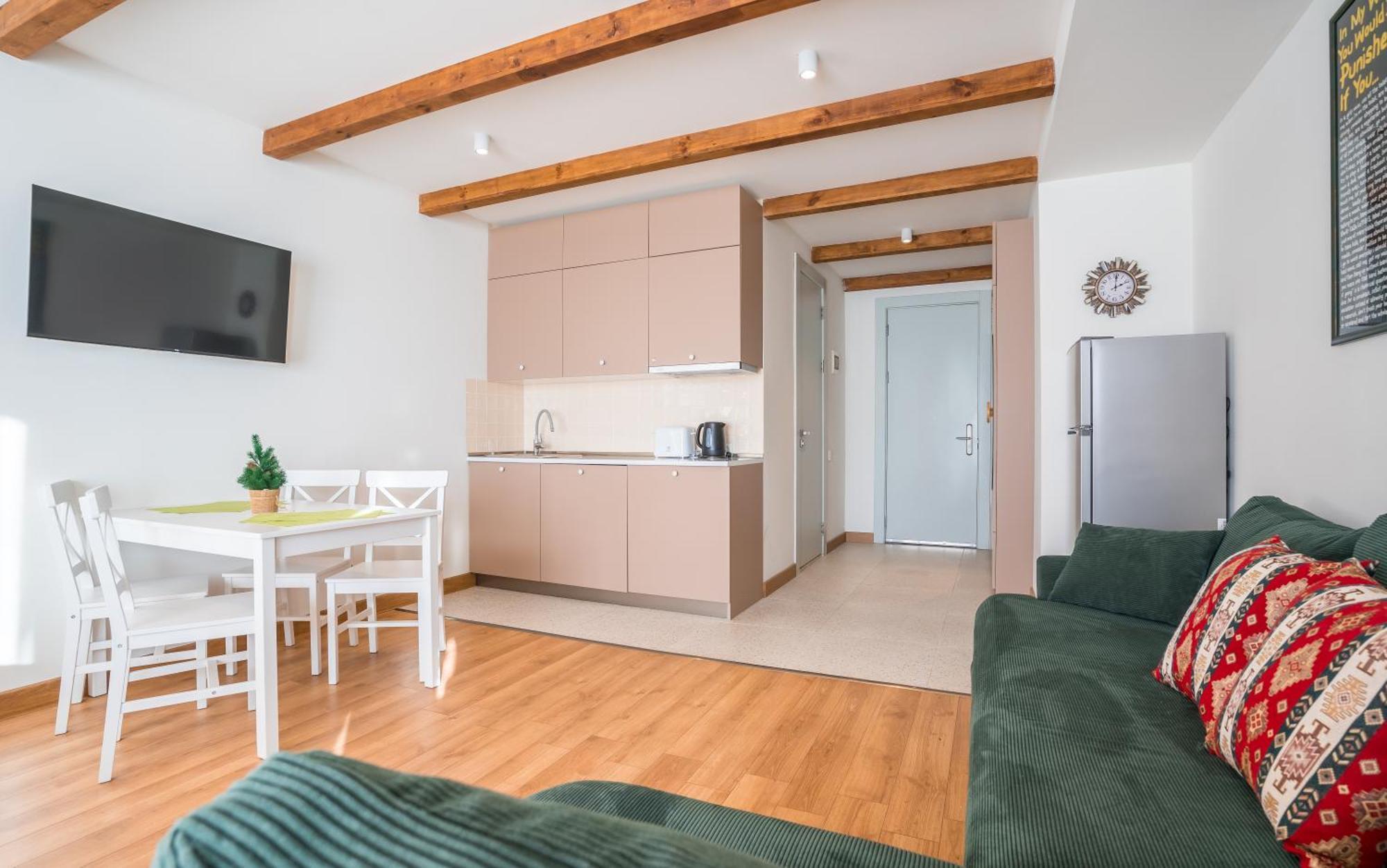 Apartment Atrium New *